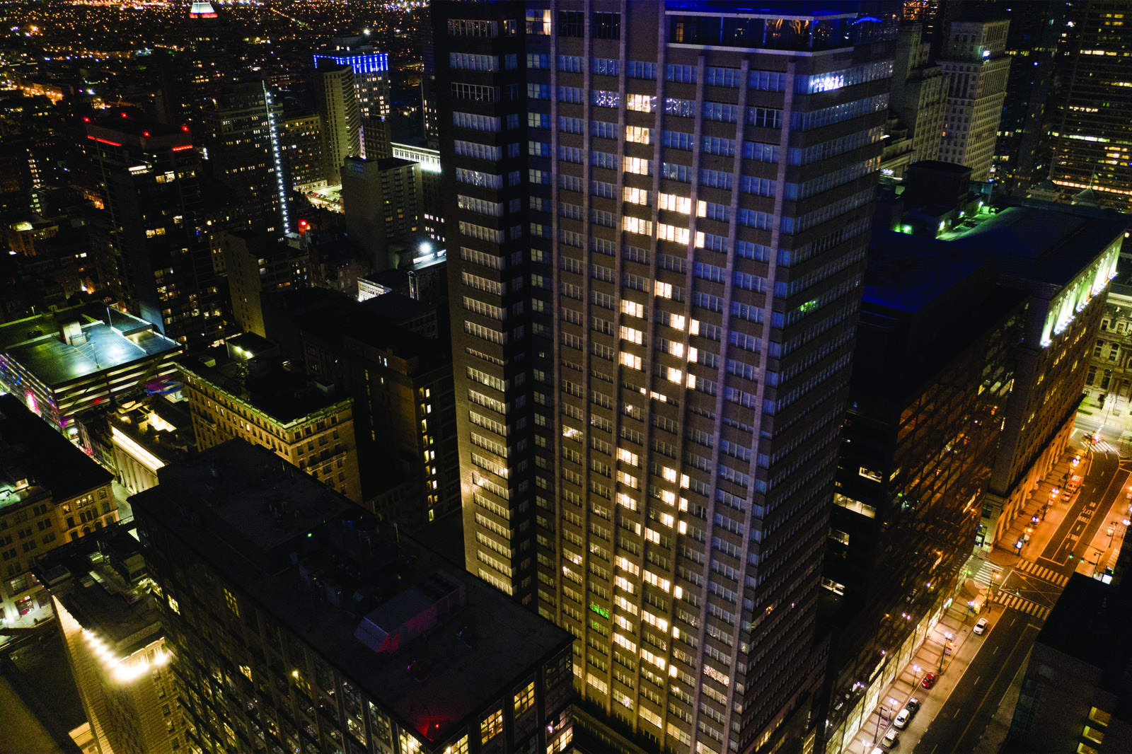 Loews Philadelphia Hotel illuminated in celebration of love
